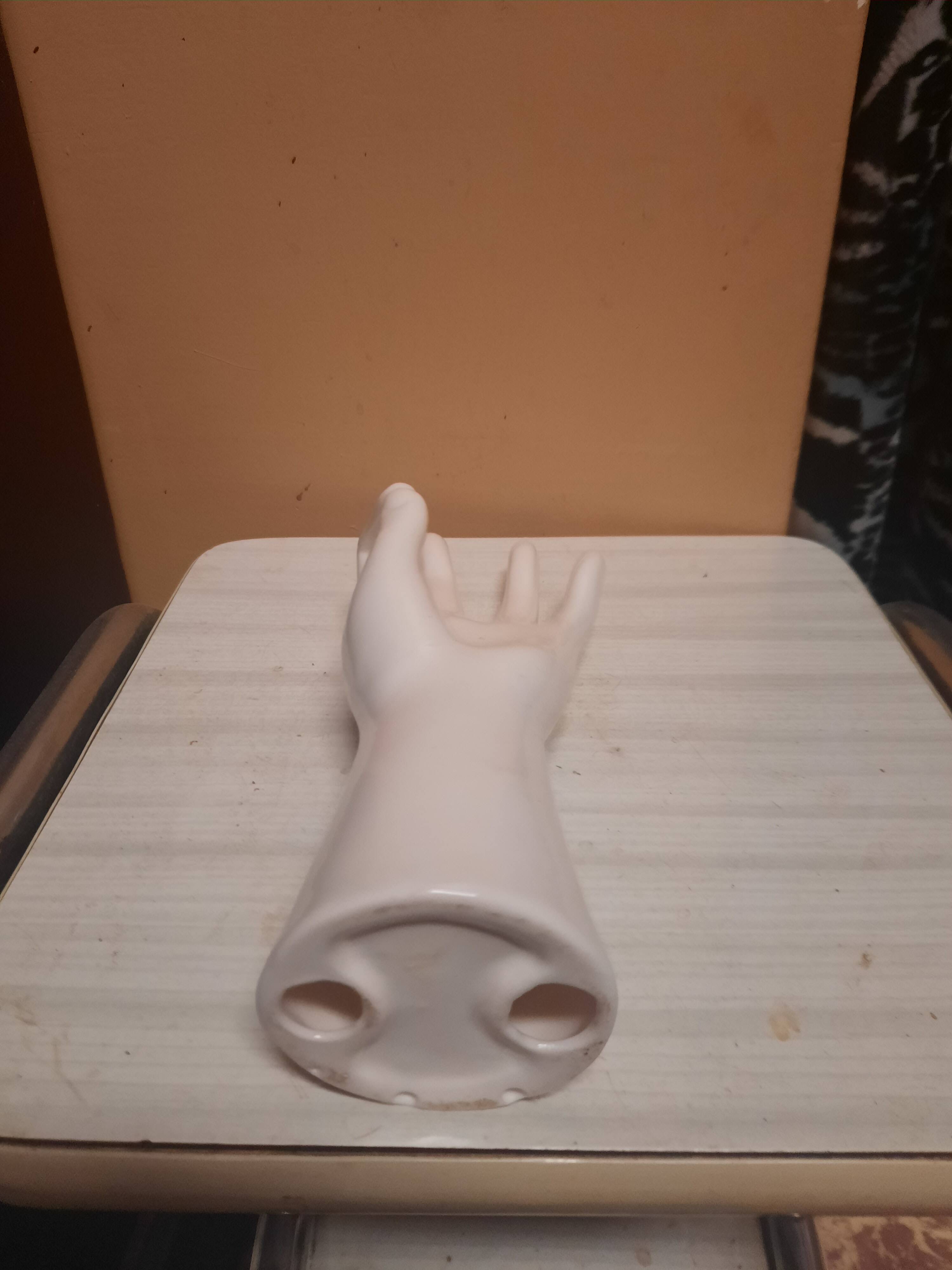 Ceramic hand