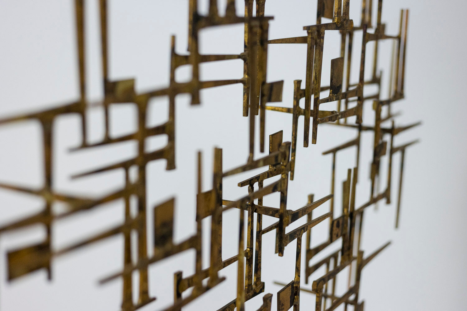 Sculpture en fer doré, William Bowie, année 1968