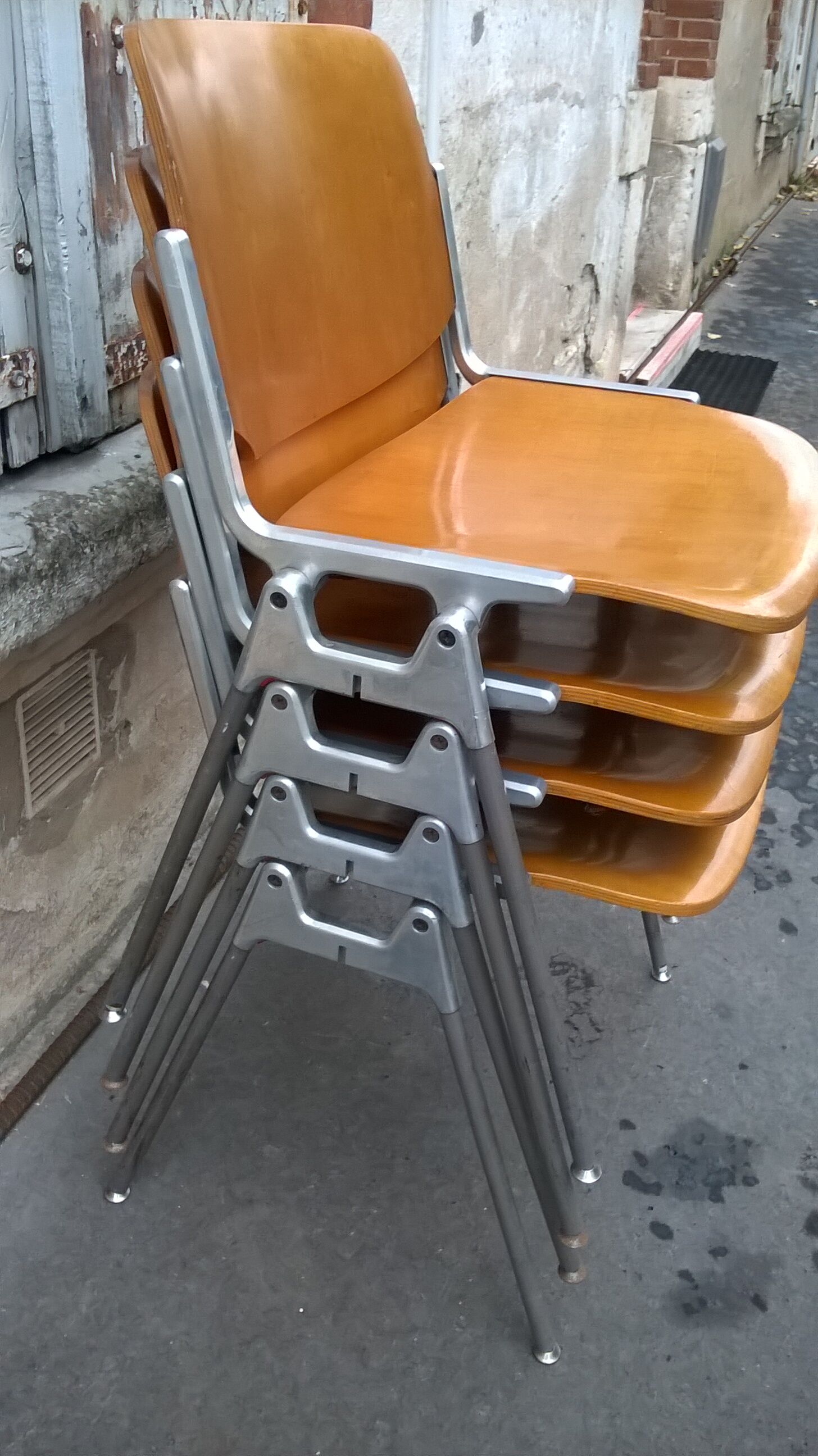 Giancarlo Piretti chairs 1970