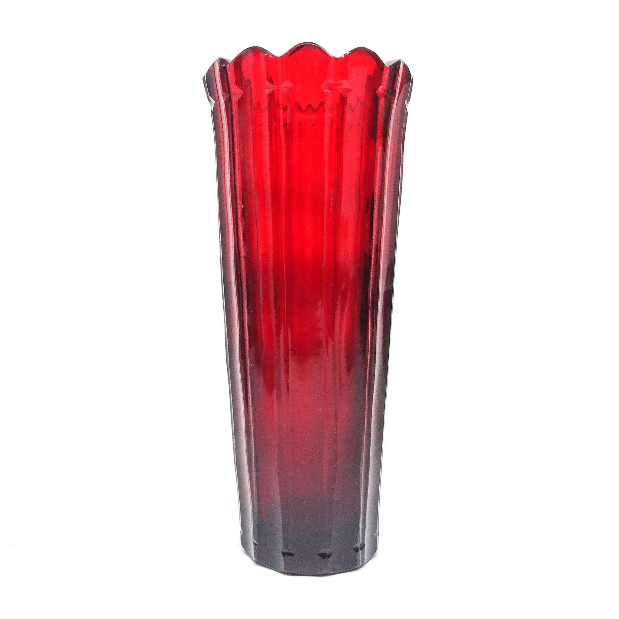 Vase Biedermeier, cristal rubis, Bohême, République tchèque, 19e siècle
