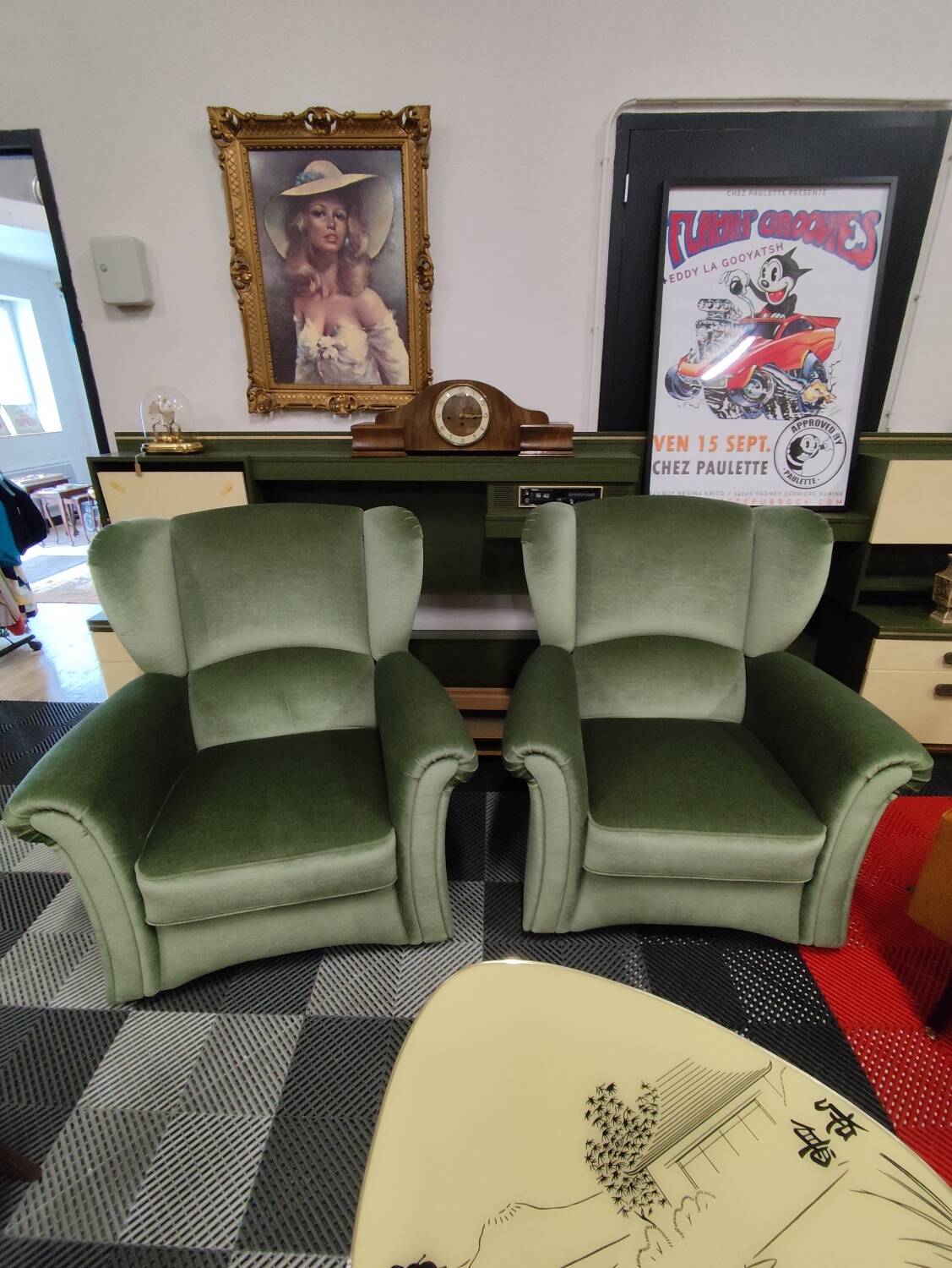 Vintage armchair in light green fabric from the 70s