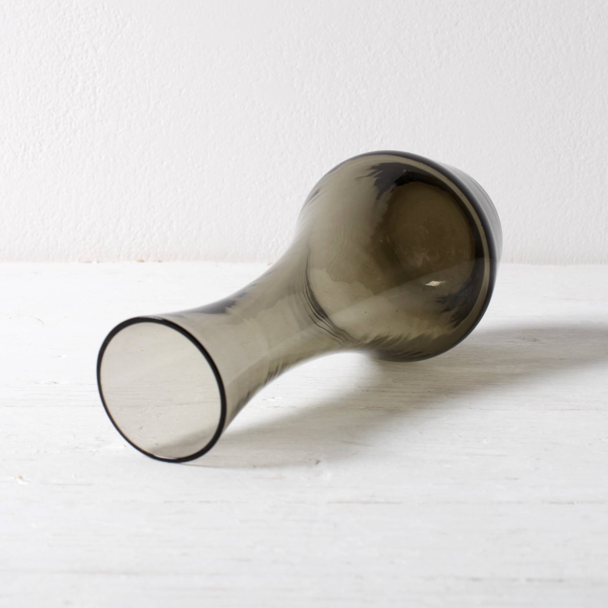 Small Vintage Swedish Art Glass Vase / Elme Glasbruk / Sweden / 1980s