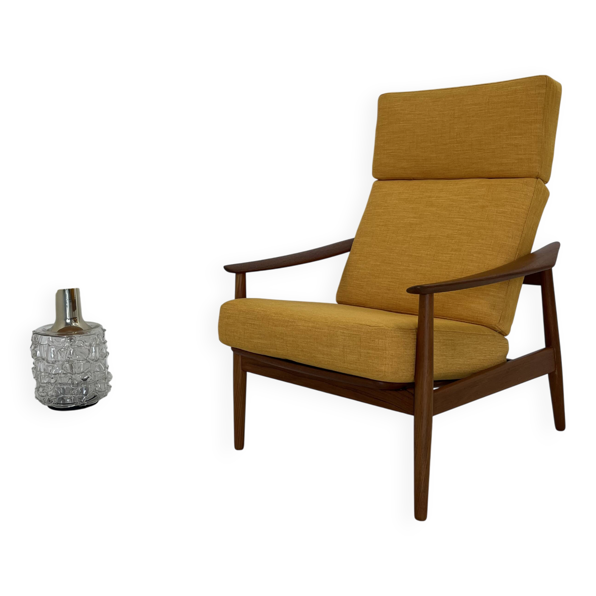 Fauteuil FD 164 en teck par Arne Vodder pour France & Son