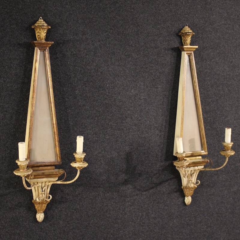 Pair of 20th century Italian Louis XVI style wall lamps
