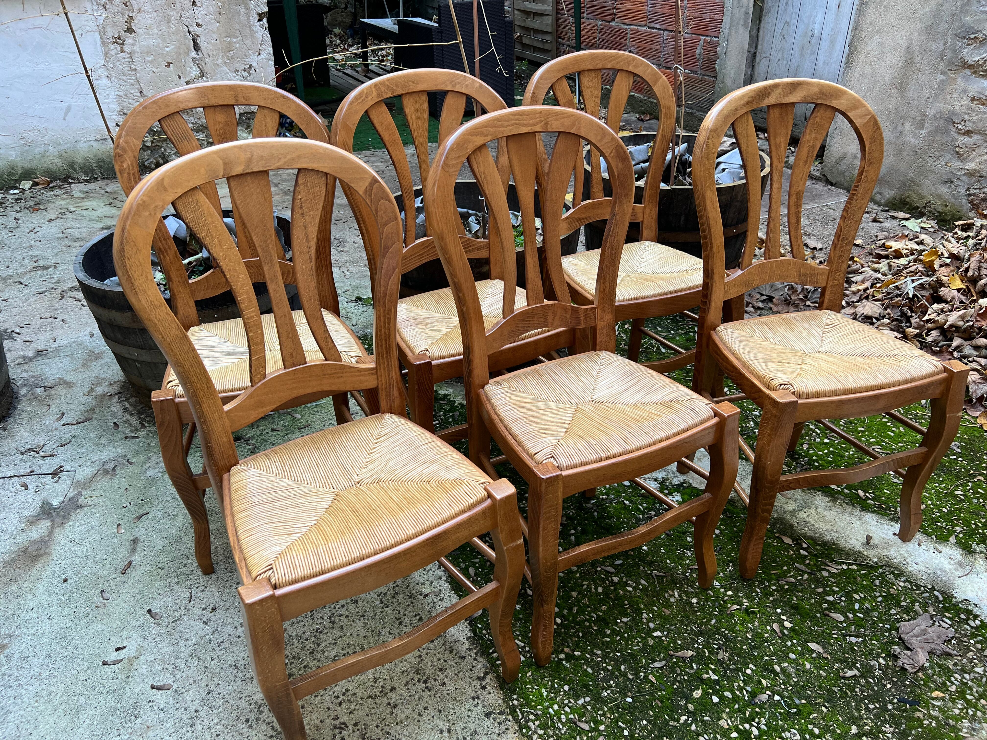 6 solid beech wooden chairs