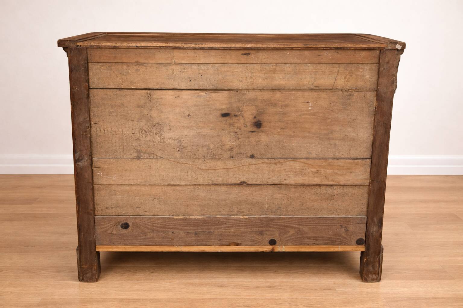 Antique walnut chest of drawers – 19th century (Louis-Philippe style)
