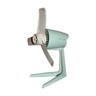 Fan Calor in the 1970s green mint