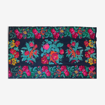 Handmade romanian rug with bohemian floral design red and pink roses and sunflowers