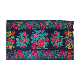 Handmade romanian rug with bohemian floral design red and pink roses and sunflowers