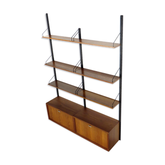 Vintage wall system / wall unit / shelving unit with two cabinets from Poul Cadovius made in the 60s