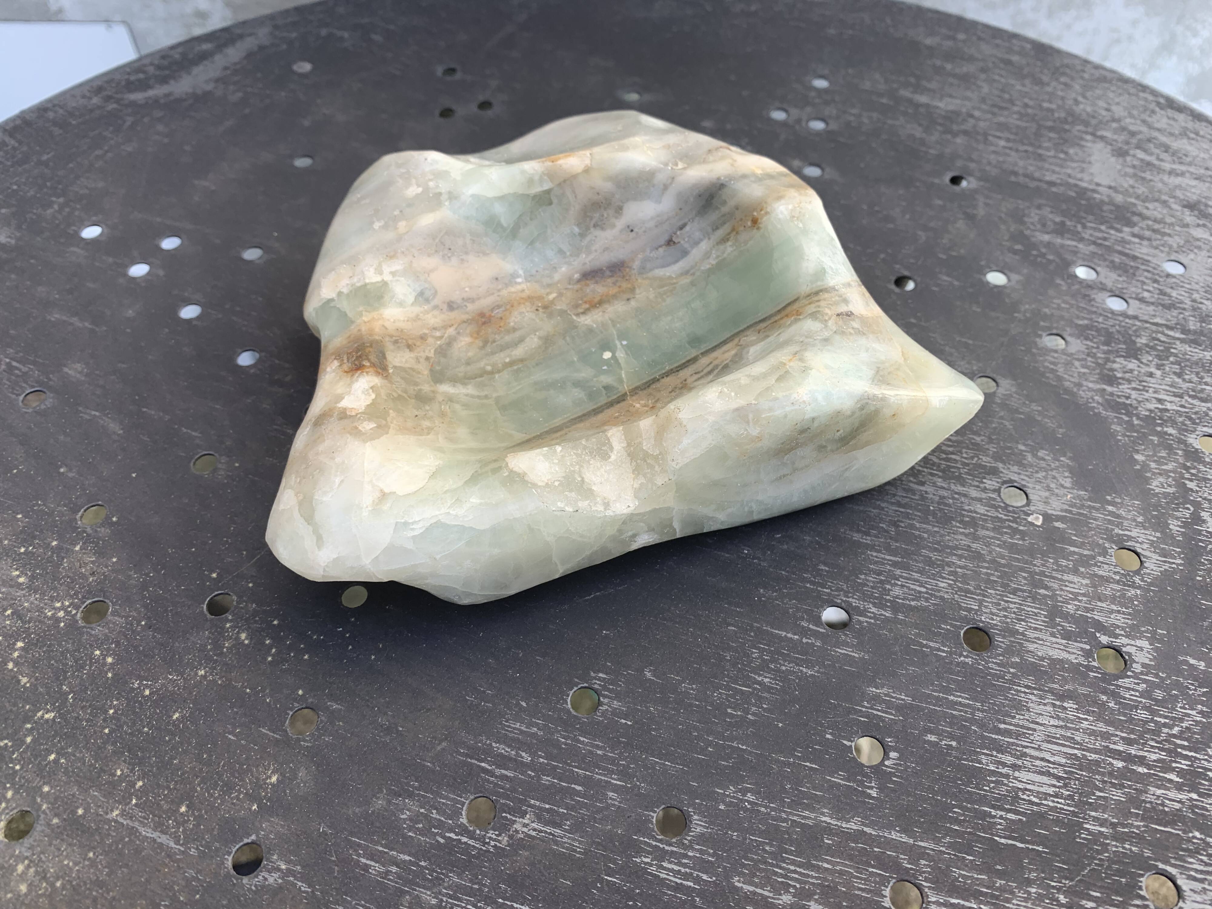 Ashtray cup in a green polished stone and vintage veins