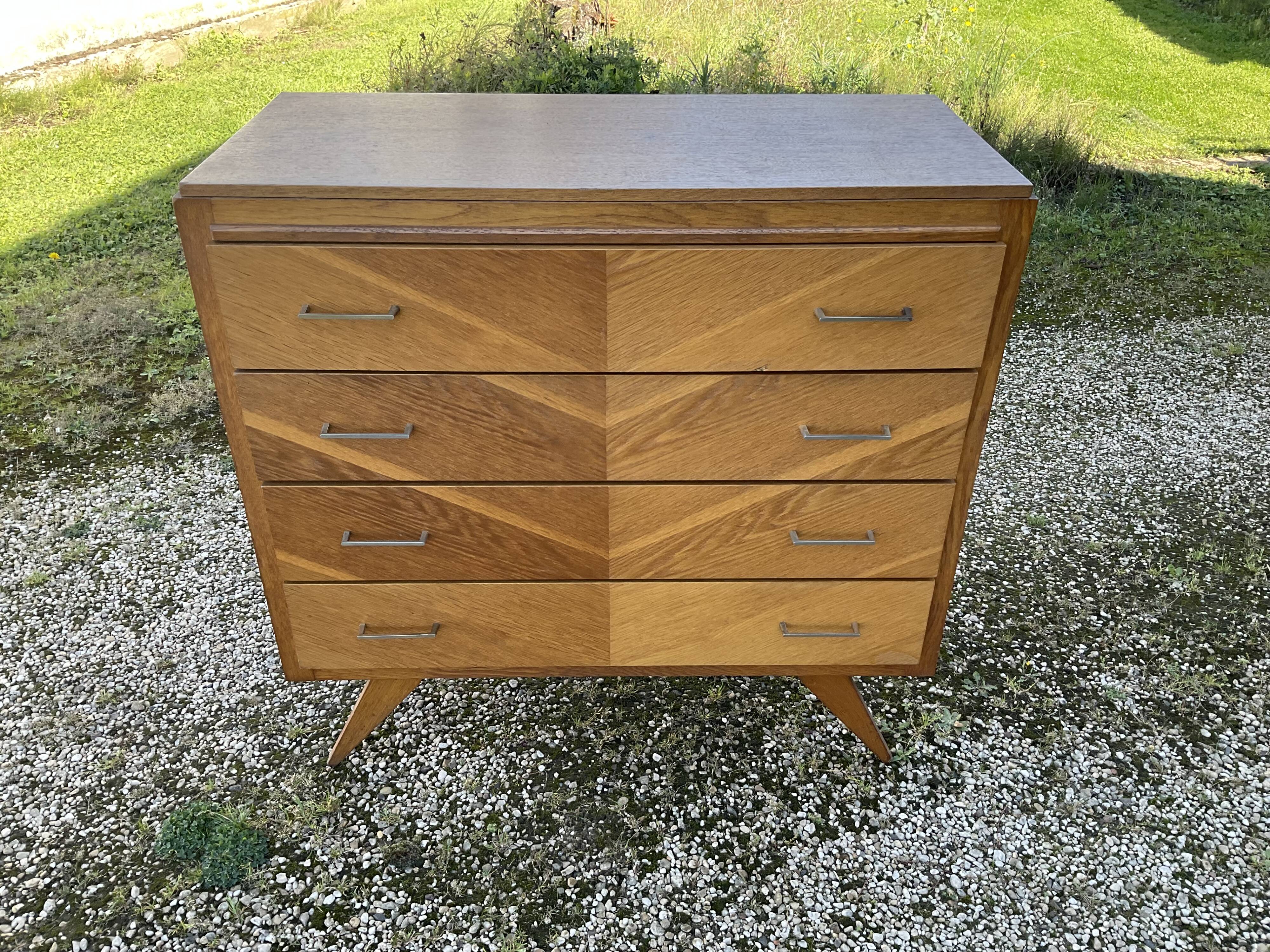 Vintage chest of drawers