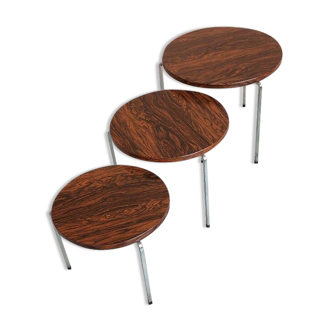 Nesting tables by VAZA Roden.