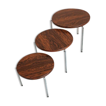 Nesting tables by VAZA Roden.
