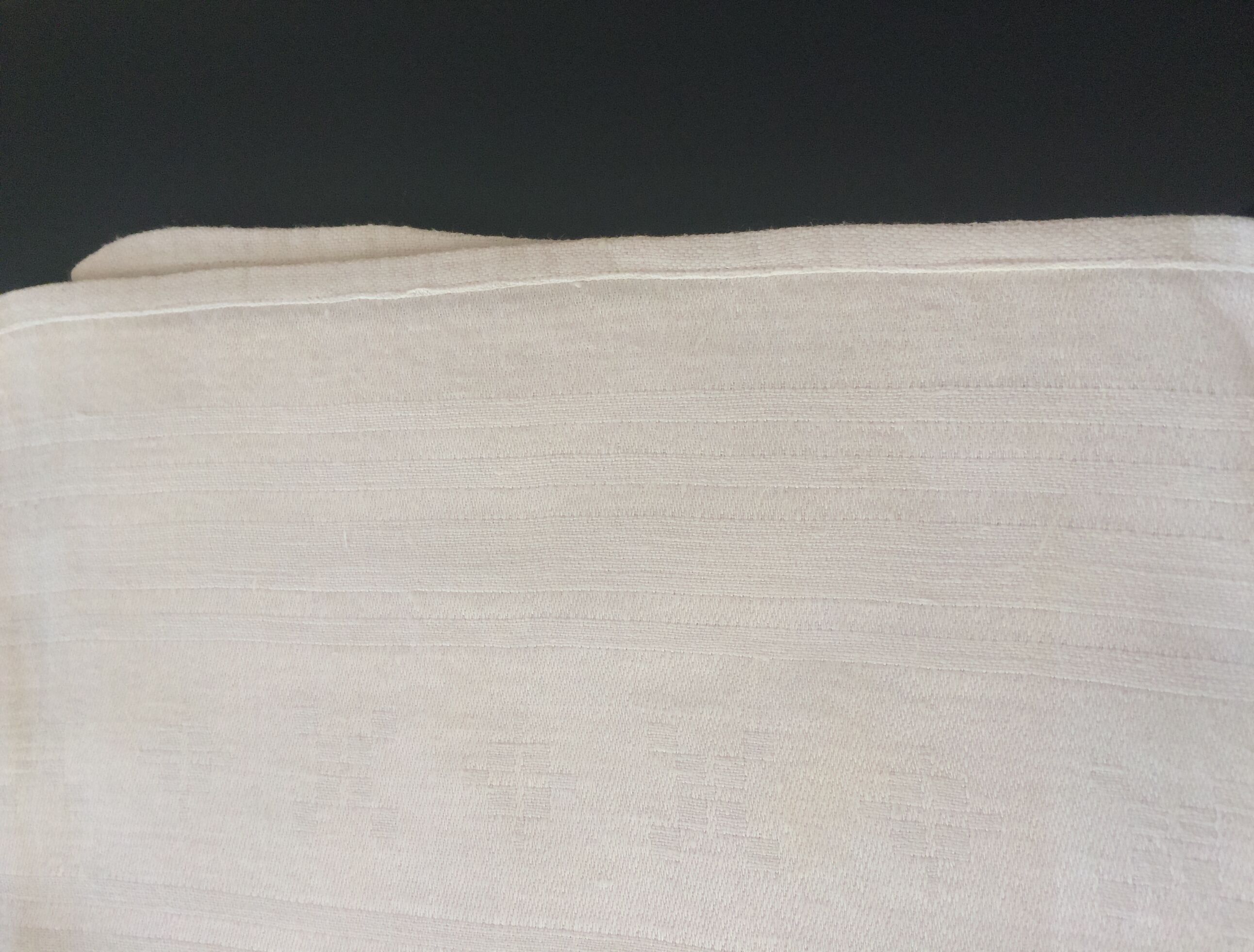 Lot de 14 serviettes blanches et anciennes avec initiales rouges