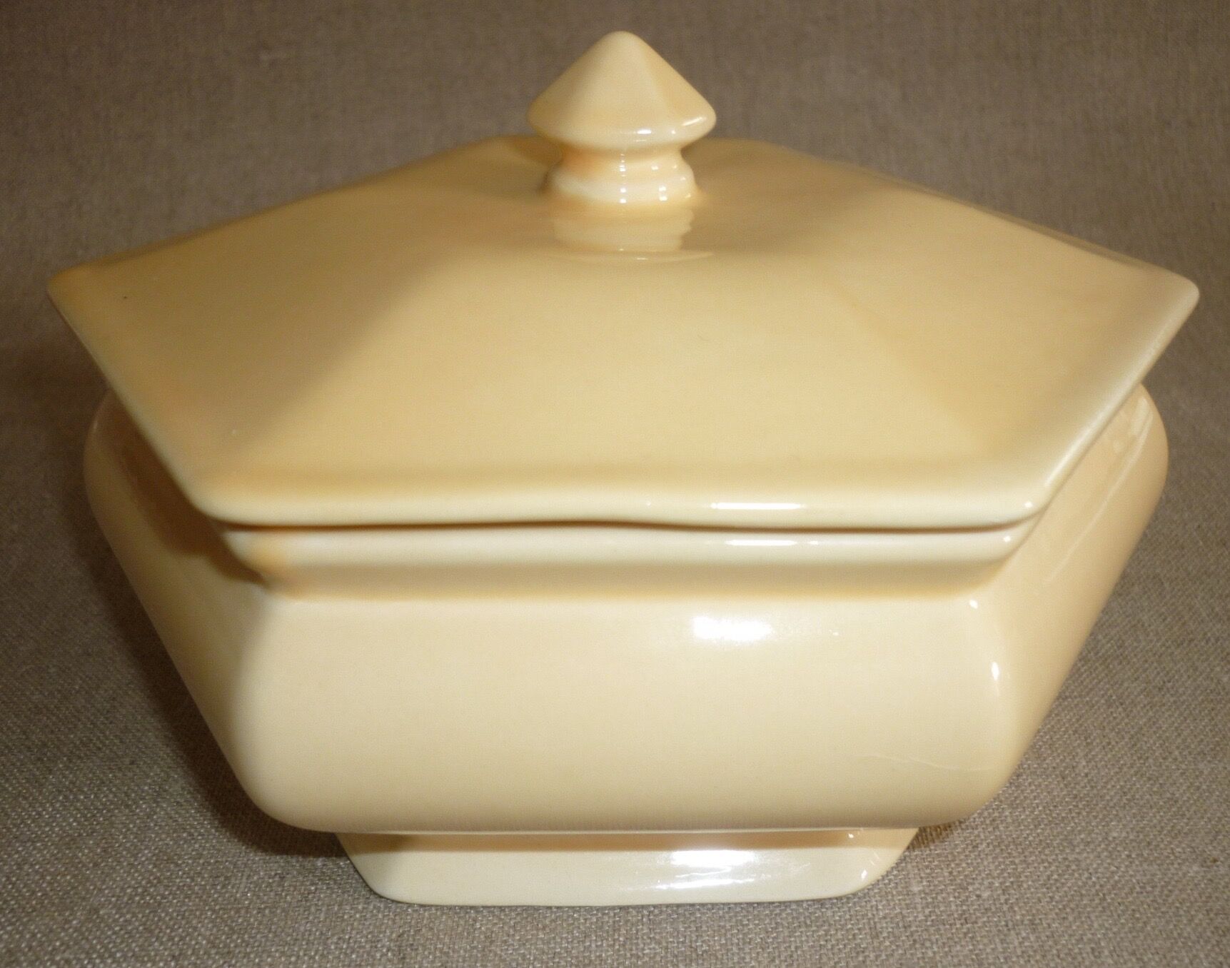 Yellow What's earthenware candy box