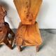 Paire de chaises brutalistes savoyardes en pin