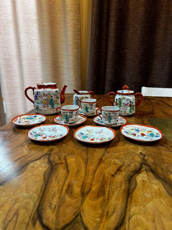 Service porcelaine japonaise