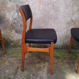 Lot de chaises de style scandinave