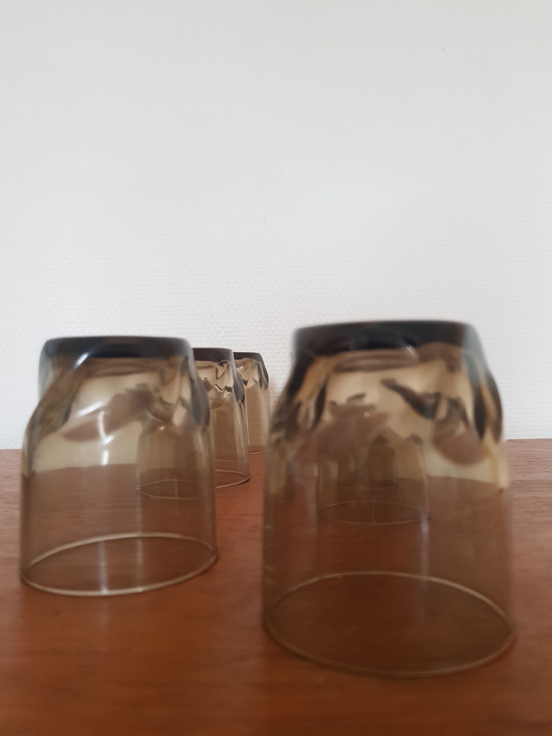 Set of 6 black glasses