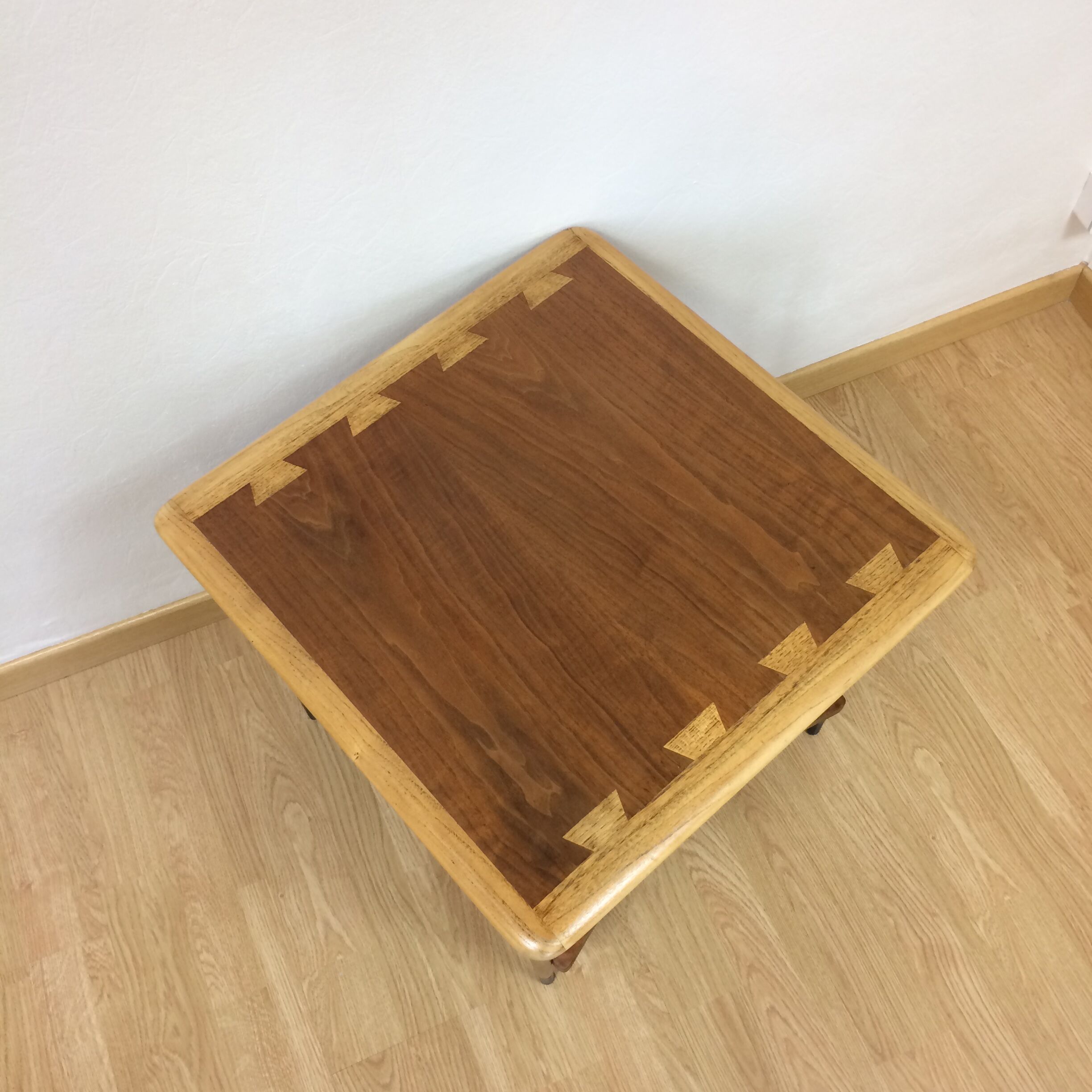 Lane Acclaim coffee table