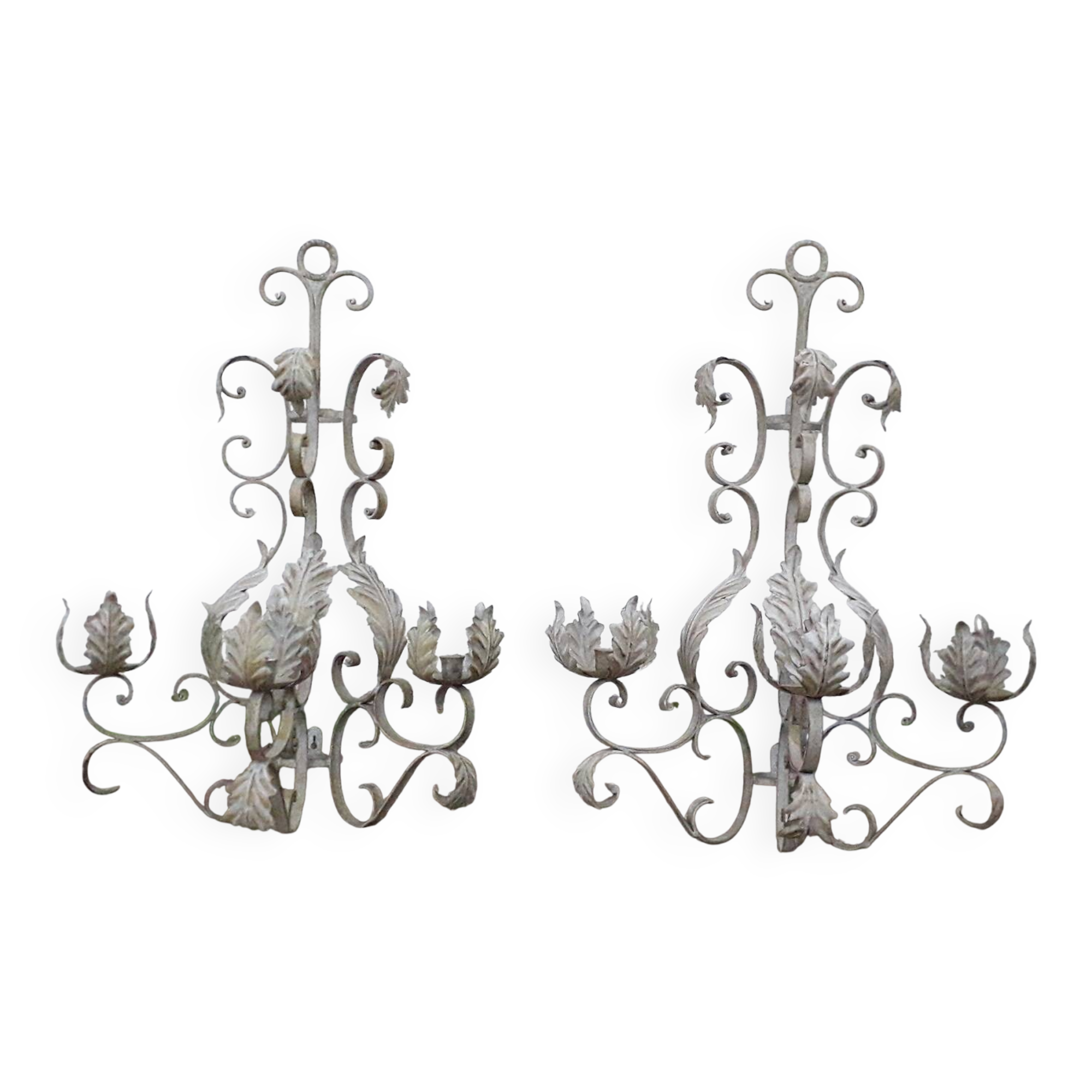 Pair of wall sconces