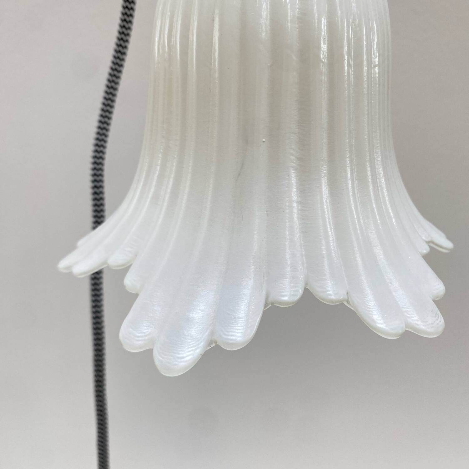 Pair of vintage tulip portable lamps