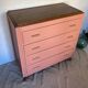 Commode pied compas