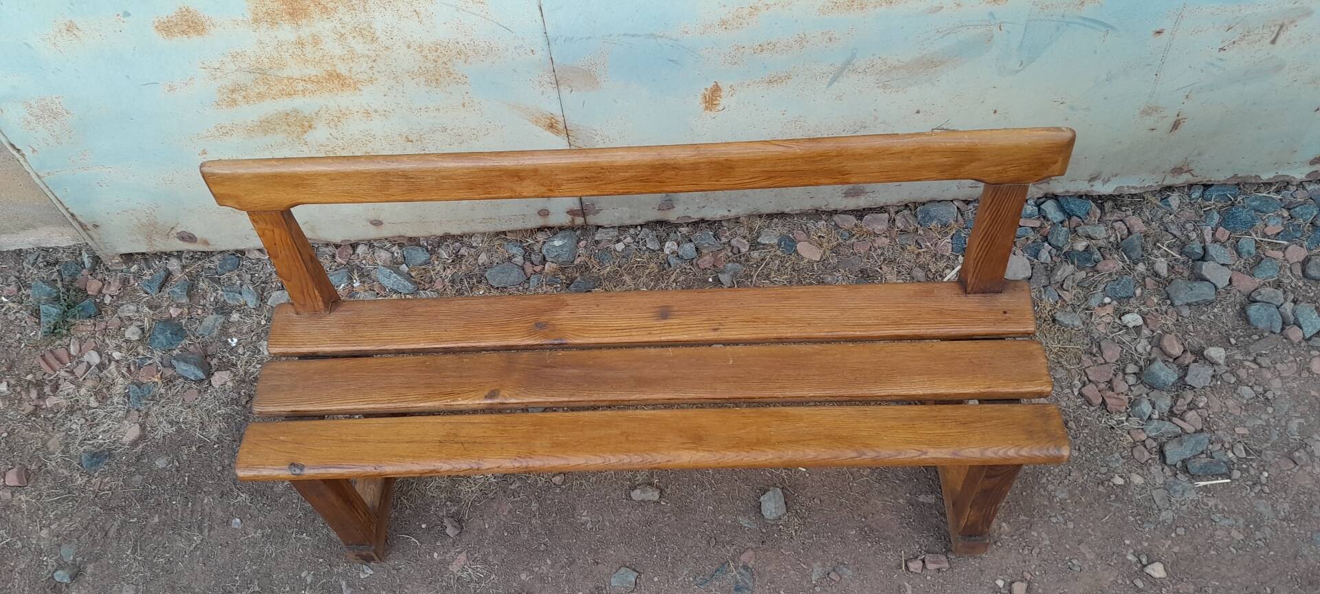 Petit banc en bois déco