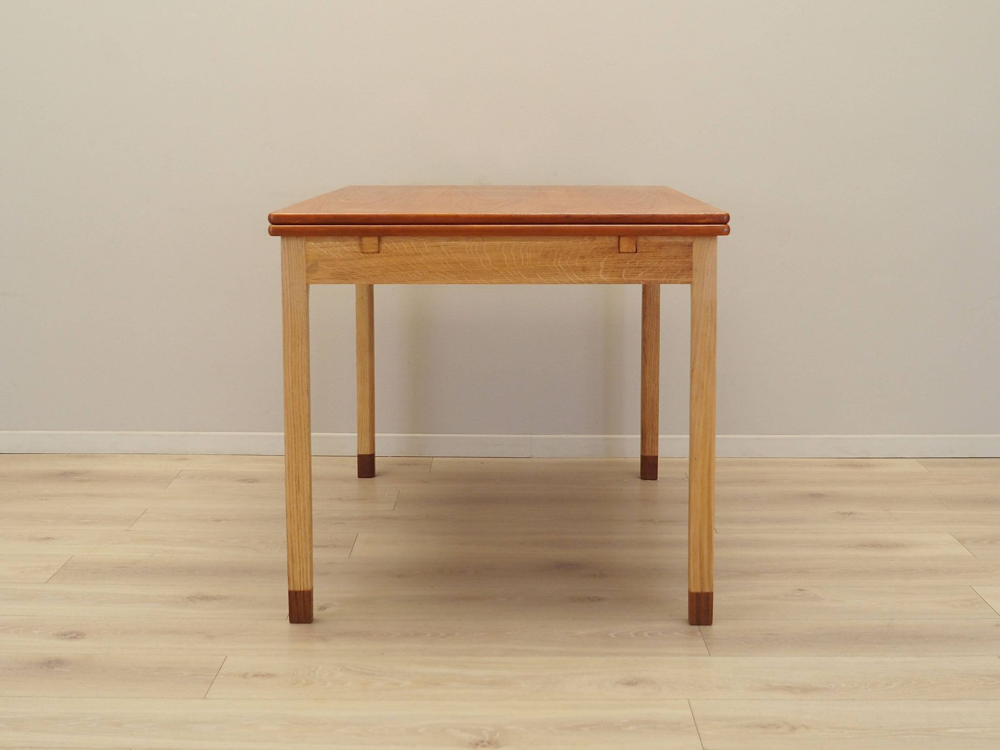 Table extensible, design danois, années 1970, fabricant : SKM