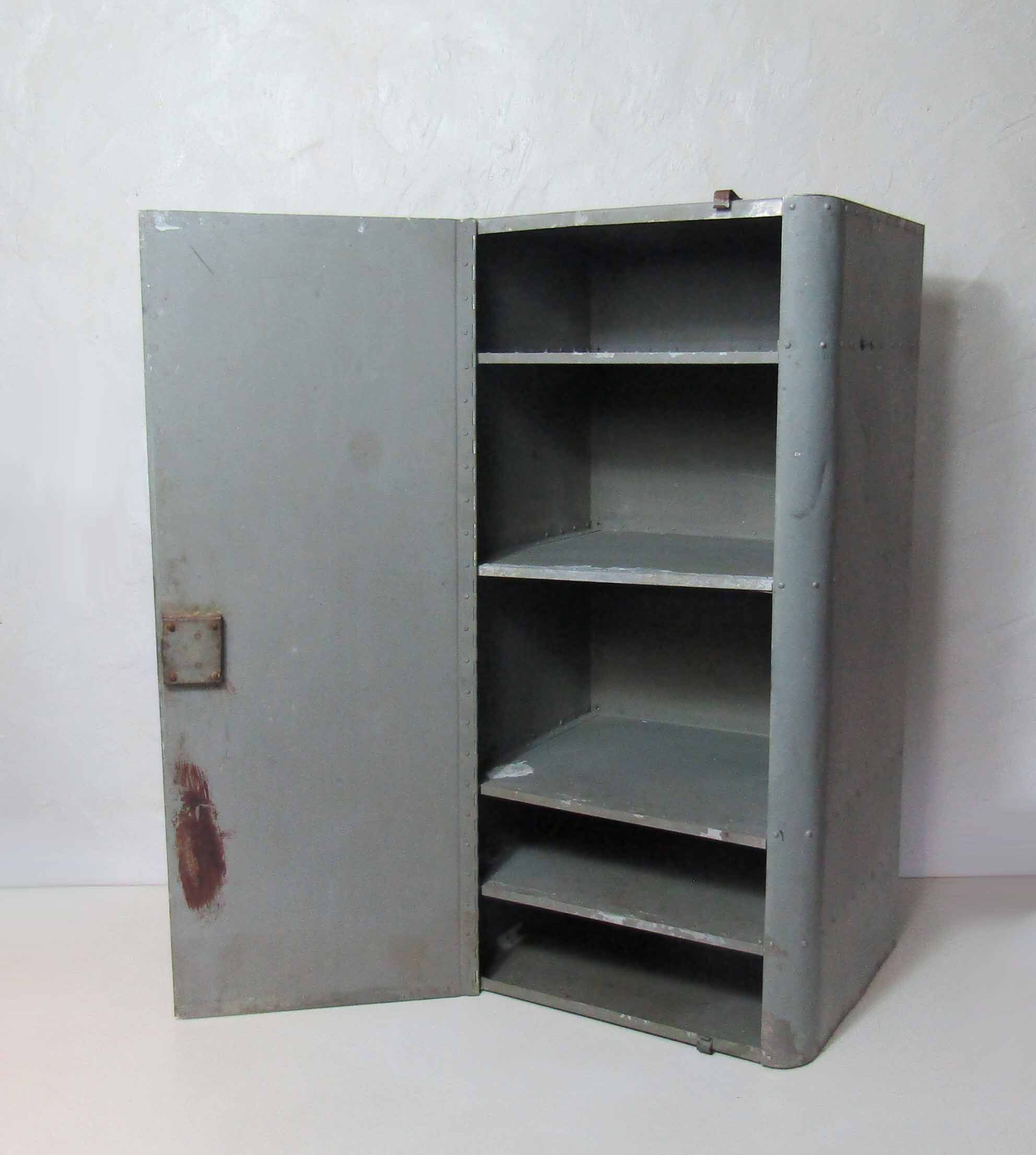 Former industrial shelf