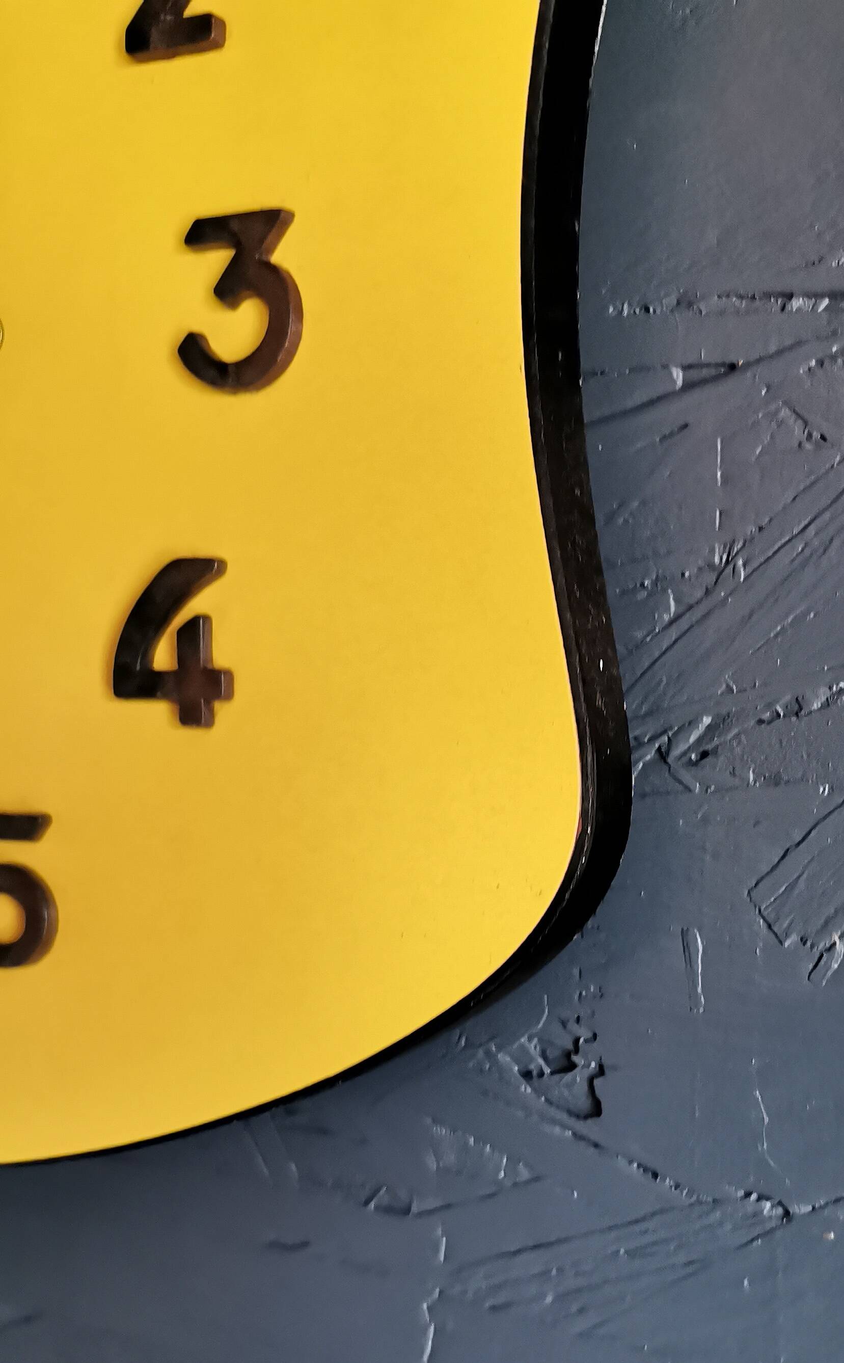 Vintage formica clock silent wall pendulum 60s "Yellow"