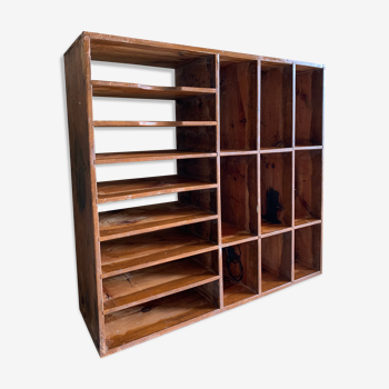 Shelf with workshop lockers