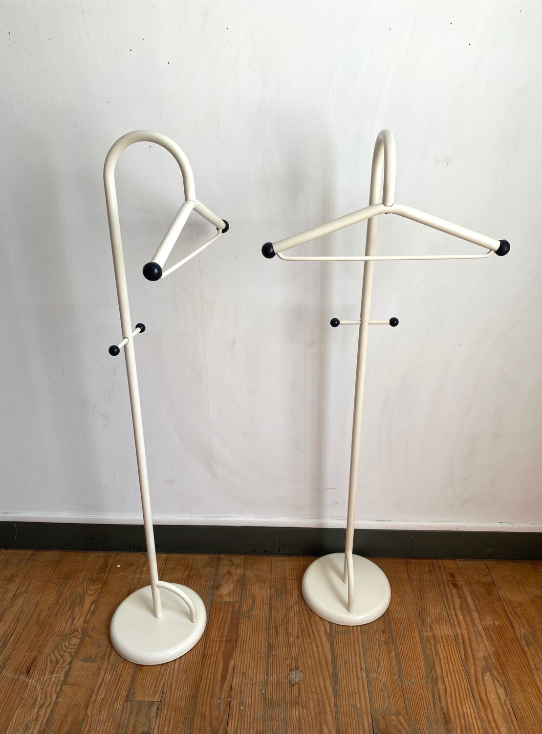 Tubular metal valet 1980