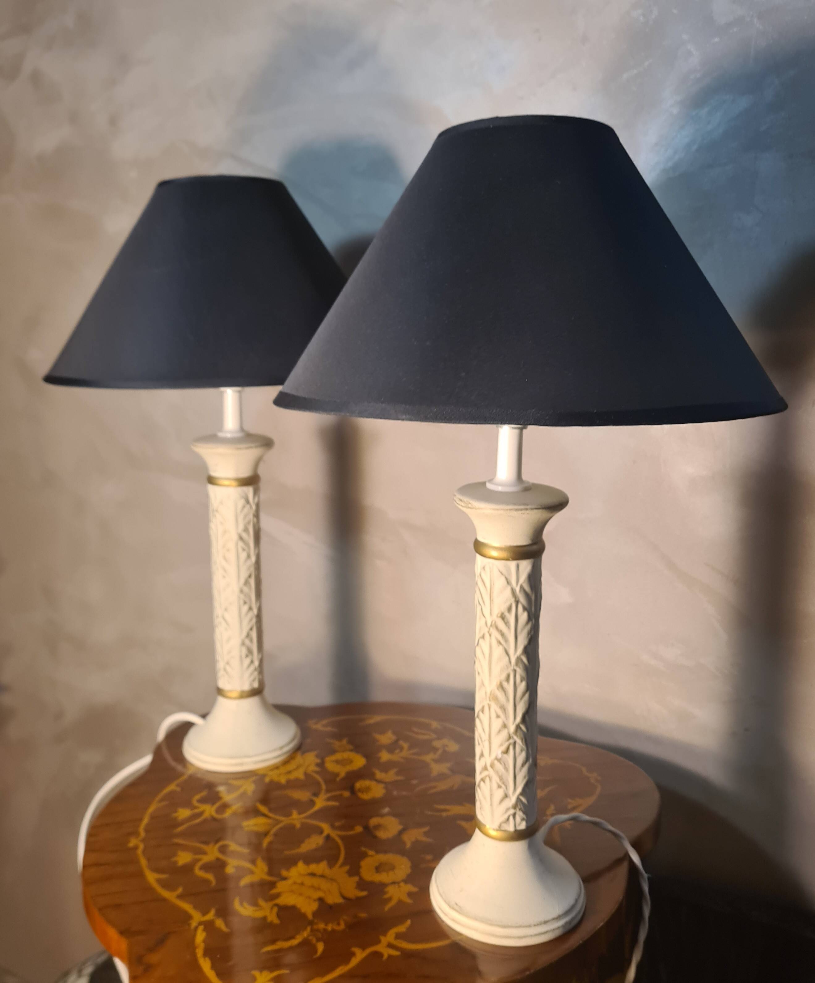 pair of patinated ceramic column bedside lamps, classic 50x30 cm