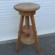 Tabouret tripode d'architecte industriel en pin