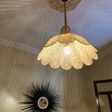 Flamini raffia suspension