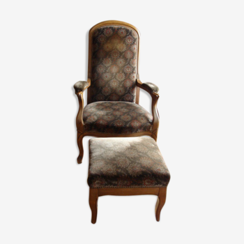 Voltaire chair with foot rest