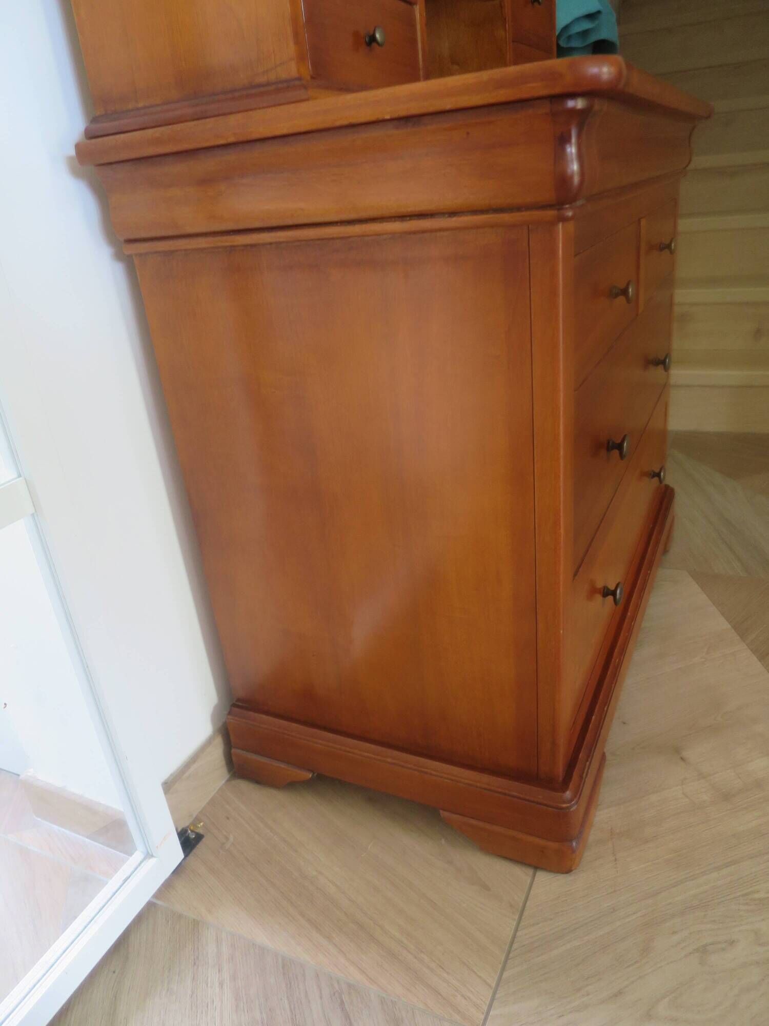 Vintage commode secretary dressing table sliding top 7 drawers cherry wood