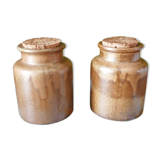 Sandstone pots