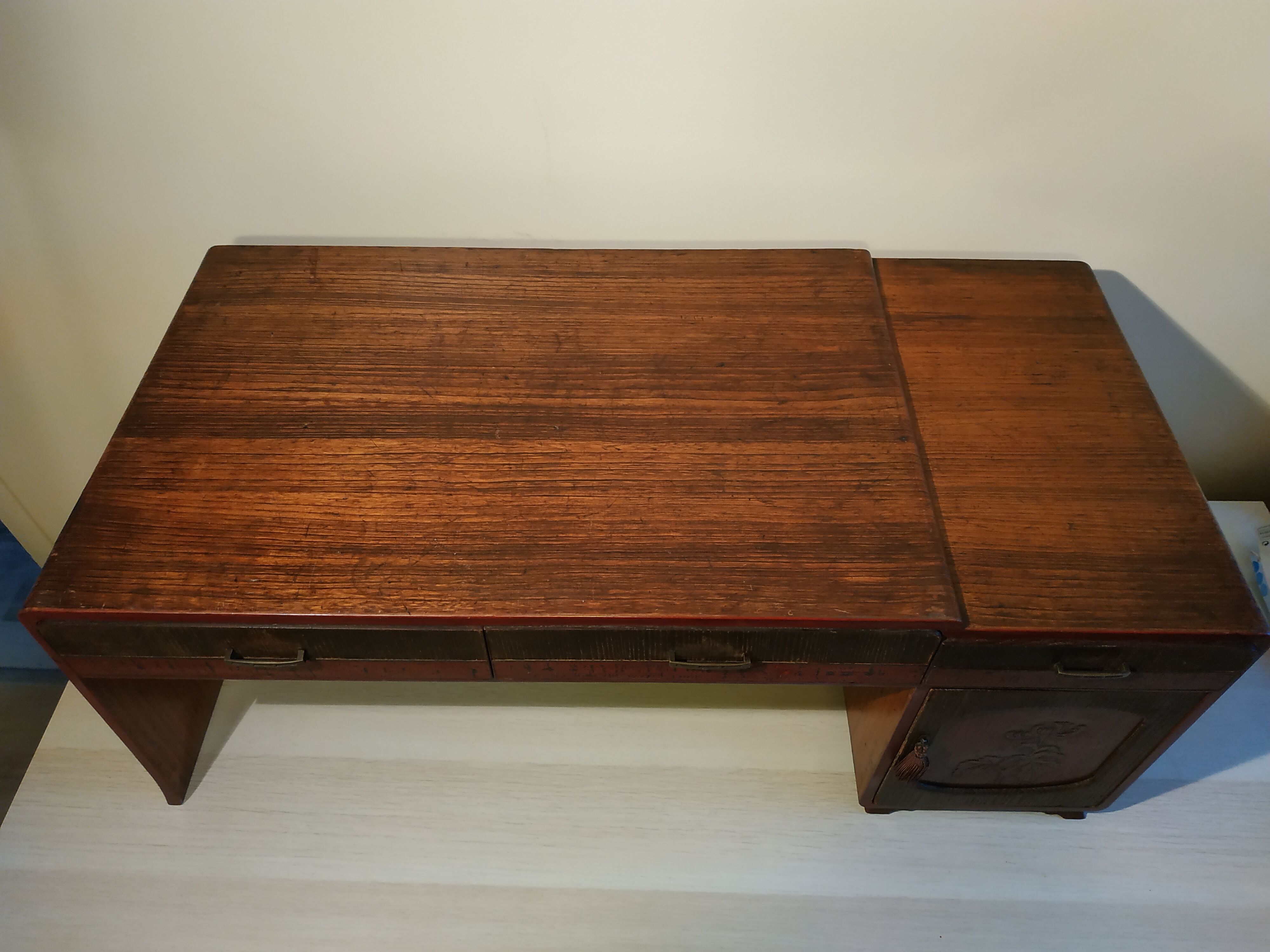 Schoolboy coffee desk - art deco - Japan 1920-30