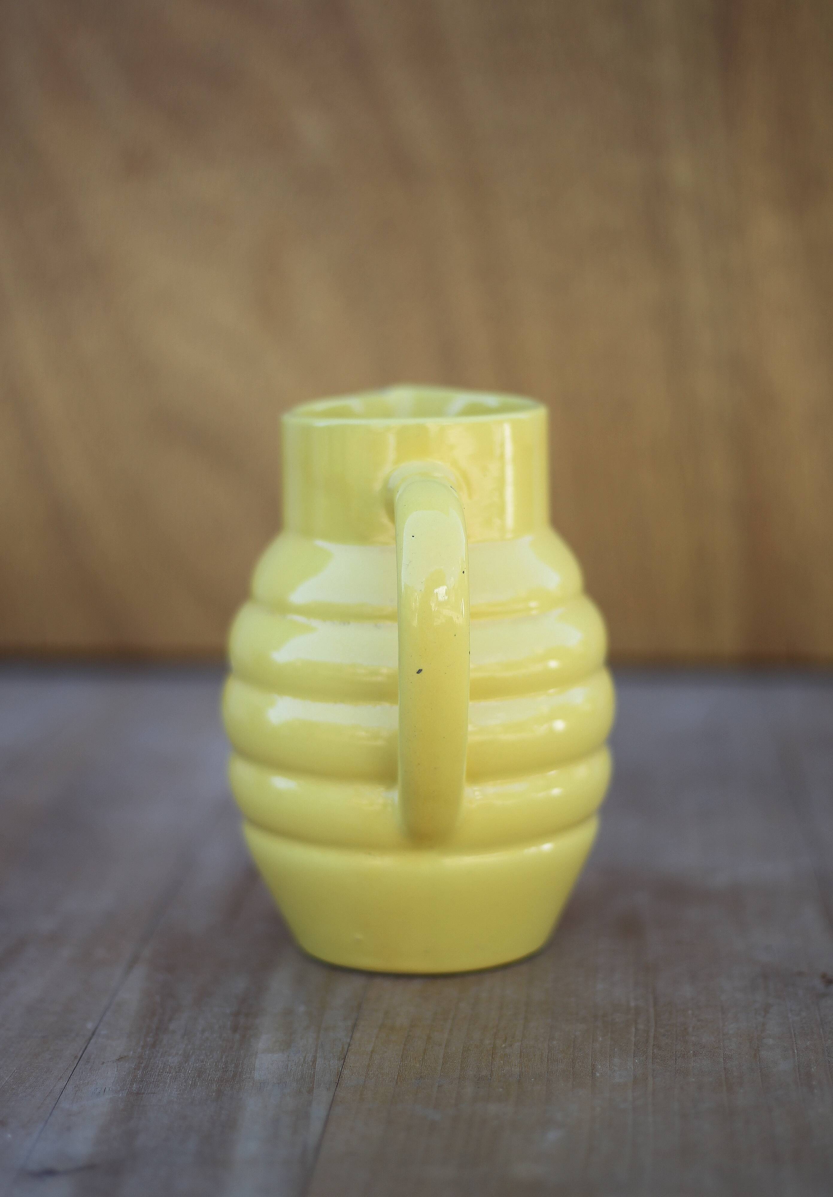 Pitcher St Clément France Lorraine 869, yellow pitcher