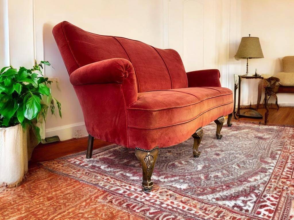 Vintage red baroque armchair / three-seater / sofa / armchair