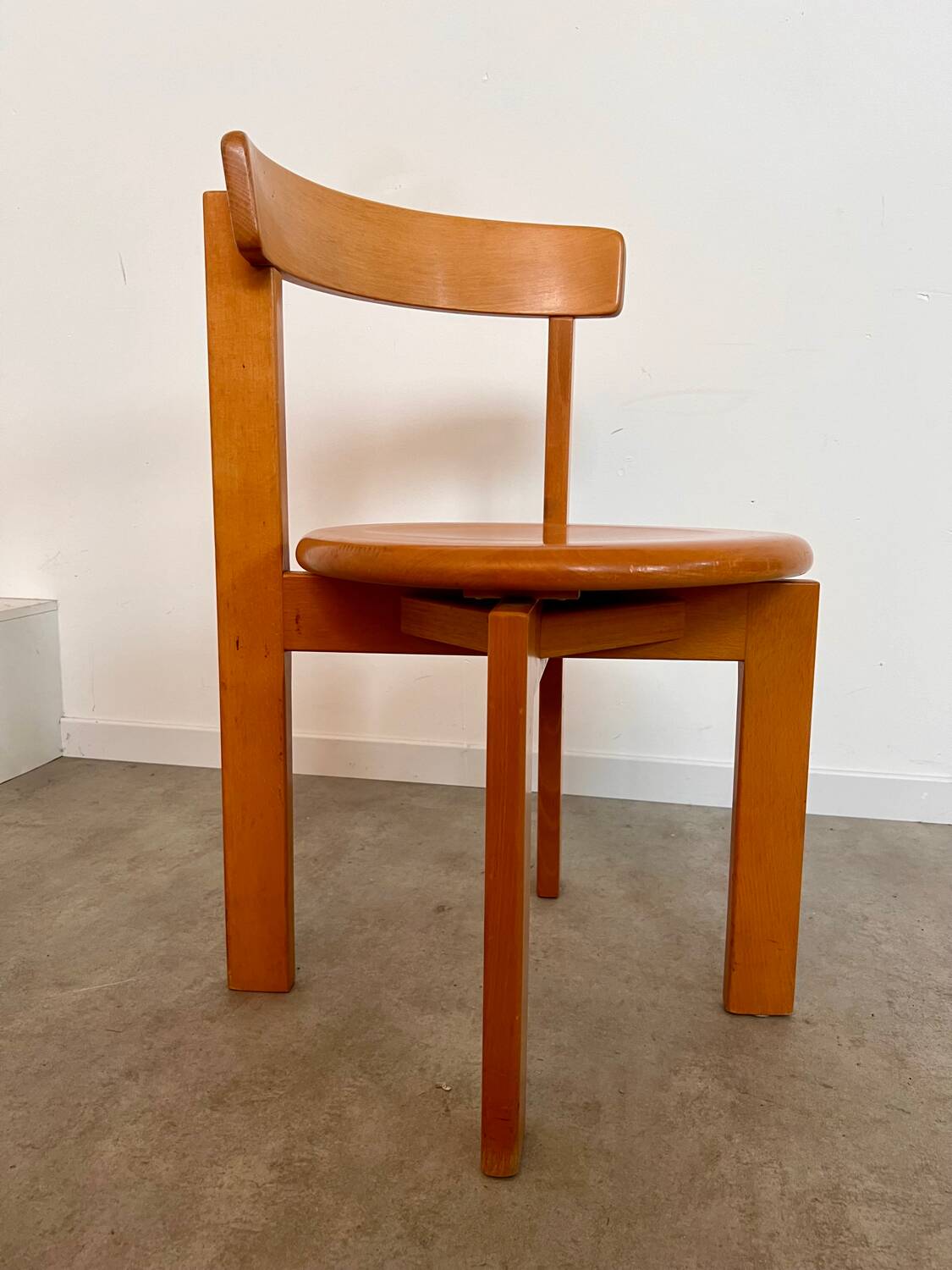 Set of 3 solid beech wood chairs, vintage 70s design