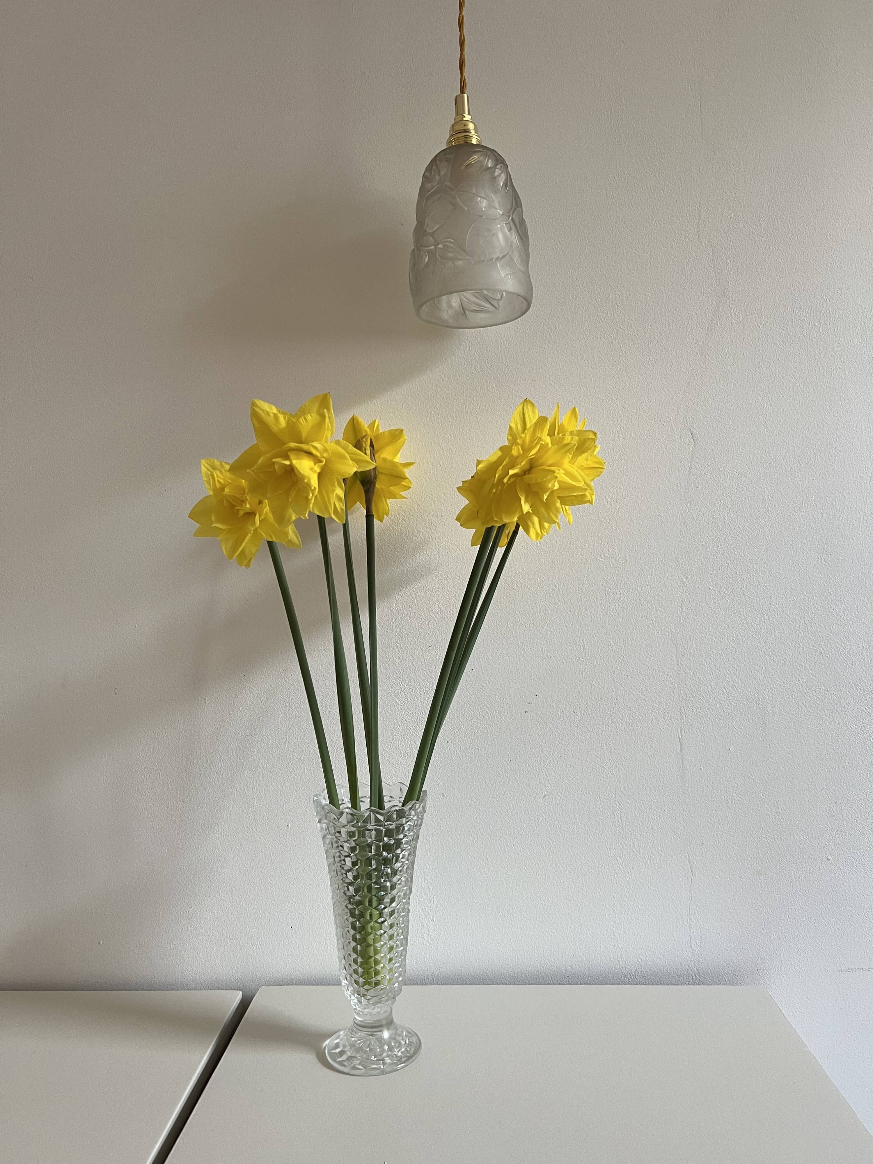 Vase en verre ciselé