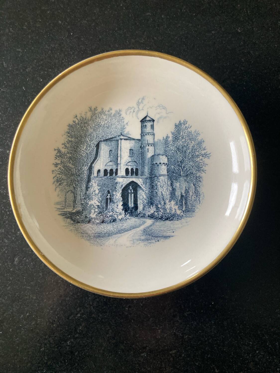 Lot 5 Bowls/ring sizes castles New Year 1958 Villeroy&Boch