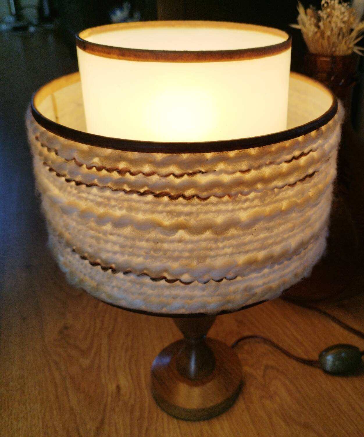 Lampe à poser abat-jour laine