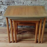 Schreiber nest of tables