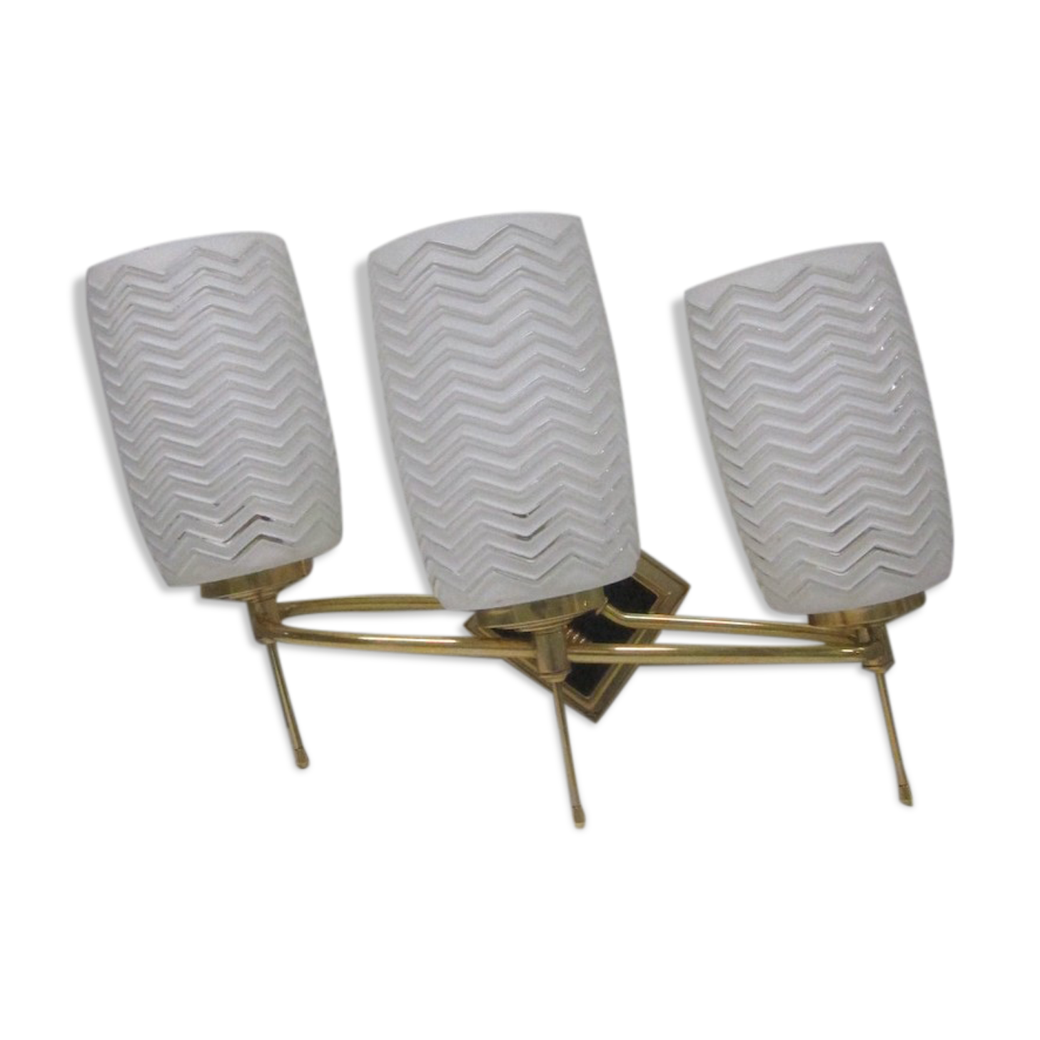 Apply 3 lights, 1950 Arlus light