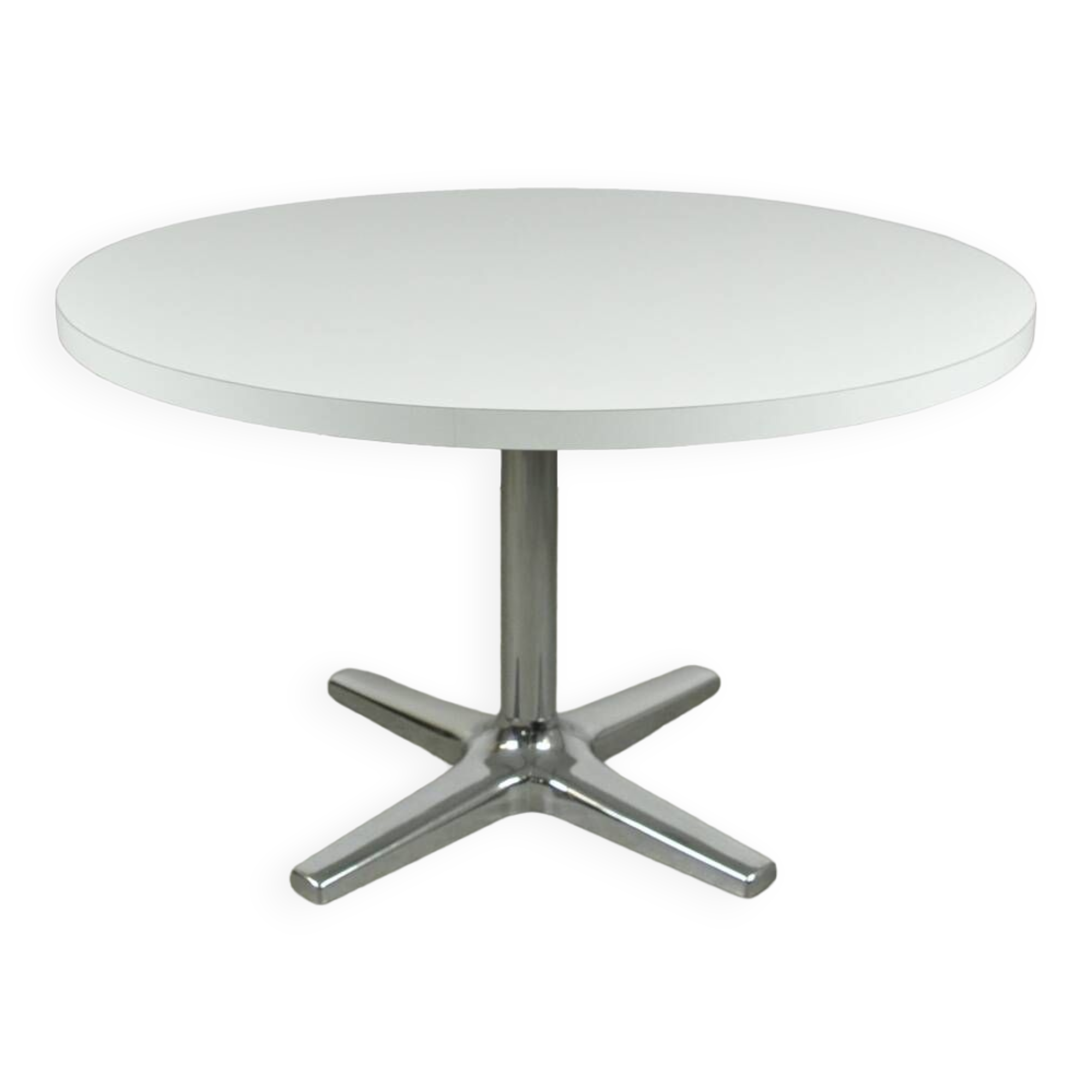Vintage round 4-5- persons dining table by Pastoe, 1970s
